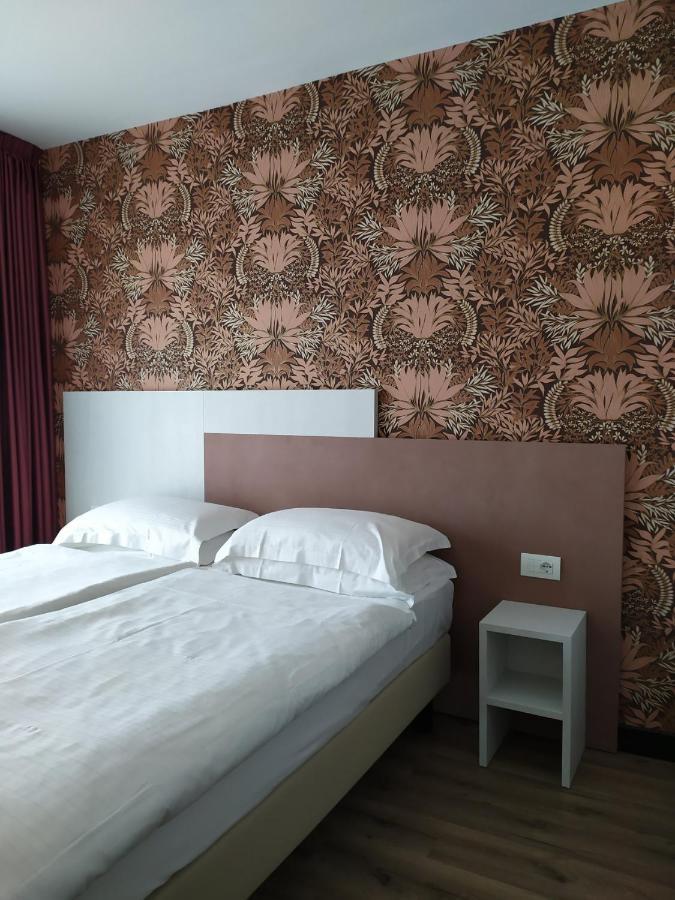Hotel New Garden Torbole Sul Garda Exteriér fotografie